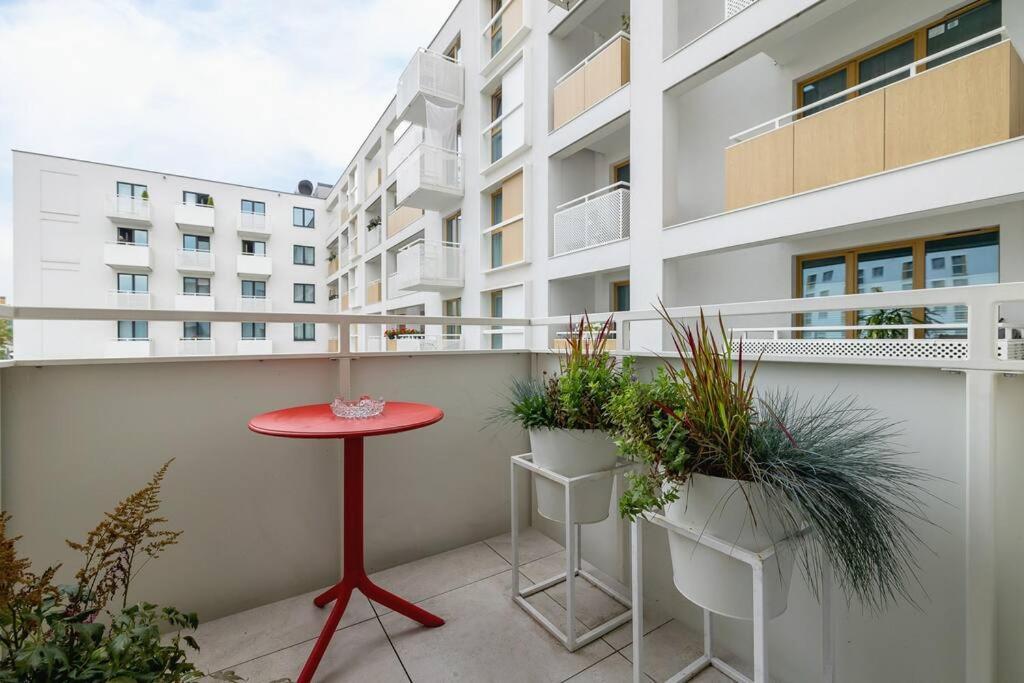 Apartment With Balcony, Private Parking - Bagry Lake - Goszczynskiego 1 クラクフ エクステリア 写真