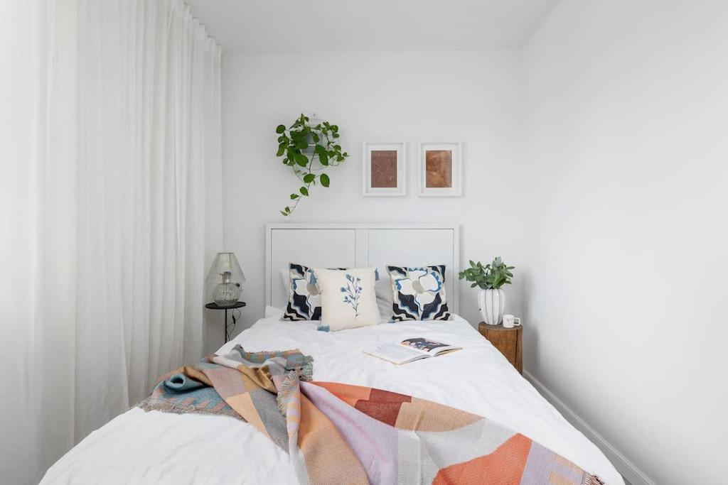 Apartment With Balcony, Private Parking - Bagry Lake - Goszczynskiego 1 クラクフ エクステリア 写真